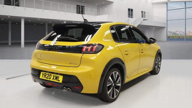 Peugeot 208 for sale at Sarbkar! Stunning yellow!